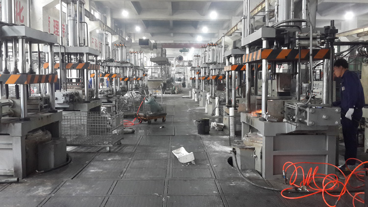 anodizing aluminum casting low pressure die casting machine manufacturer