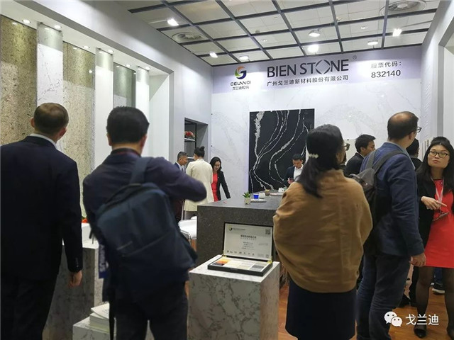 Mengunjungi pelanggan tidak berkesudahan