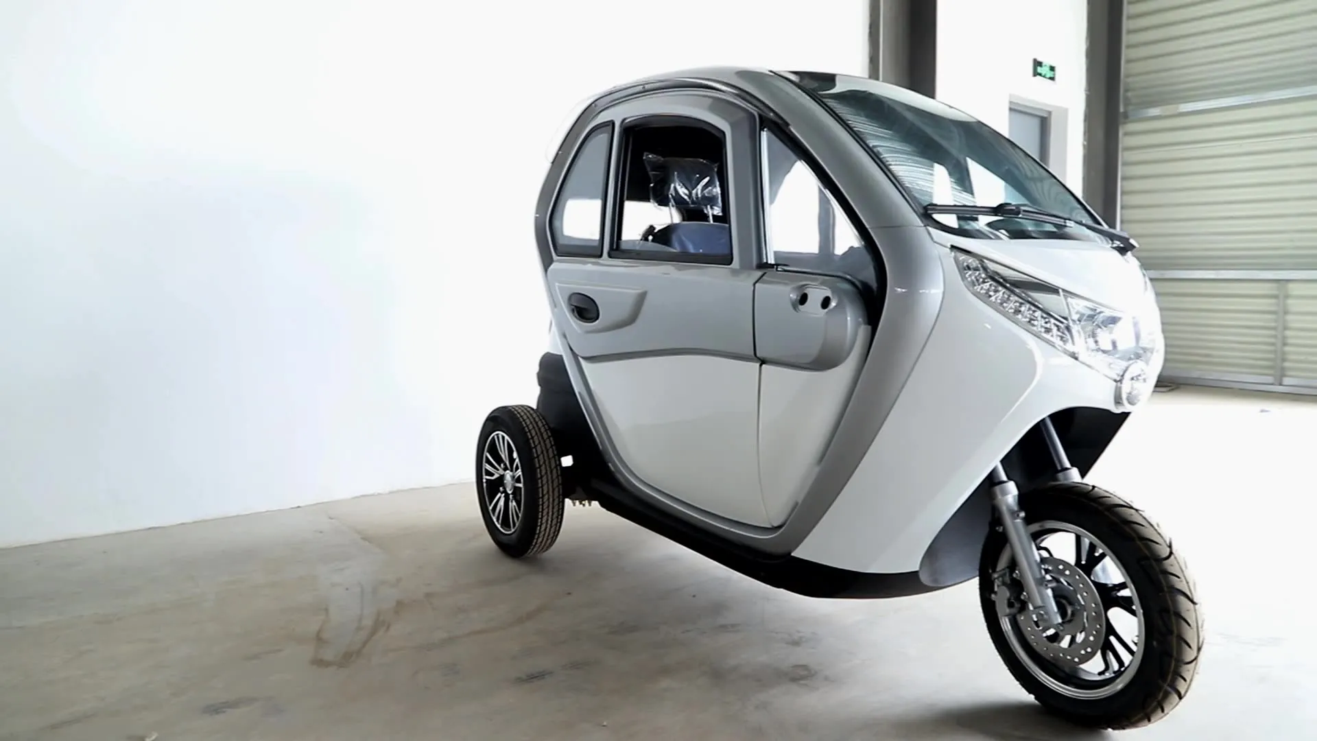 Triciclo eléctrico de 3 ruedas para adultos, triciclo con asiento de  pasajero, diseño chino, venta al