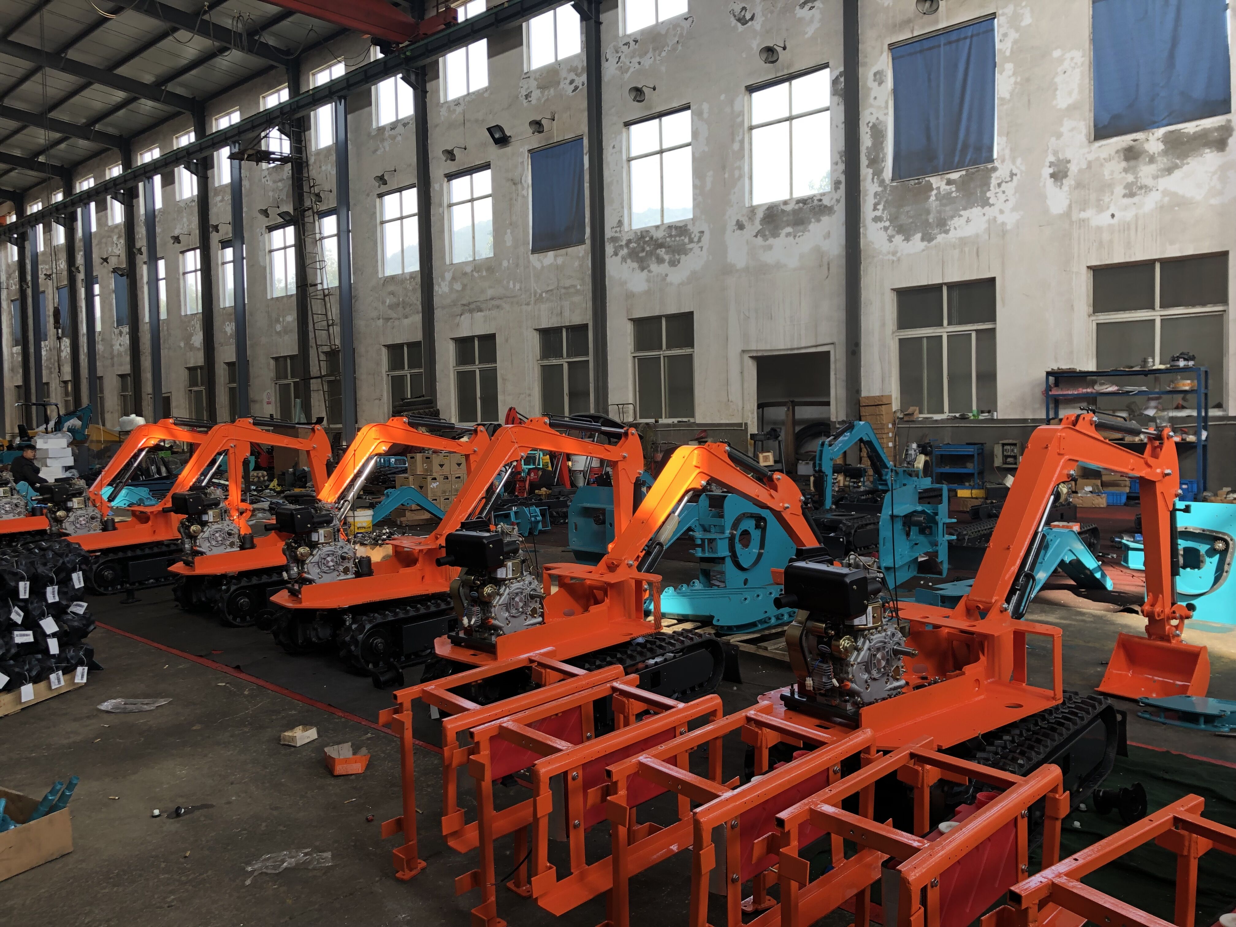 High quality China factory 1 ton  smallest mini excavator