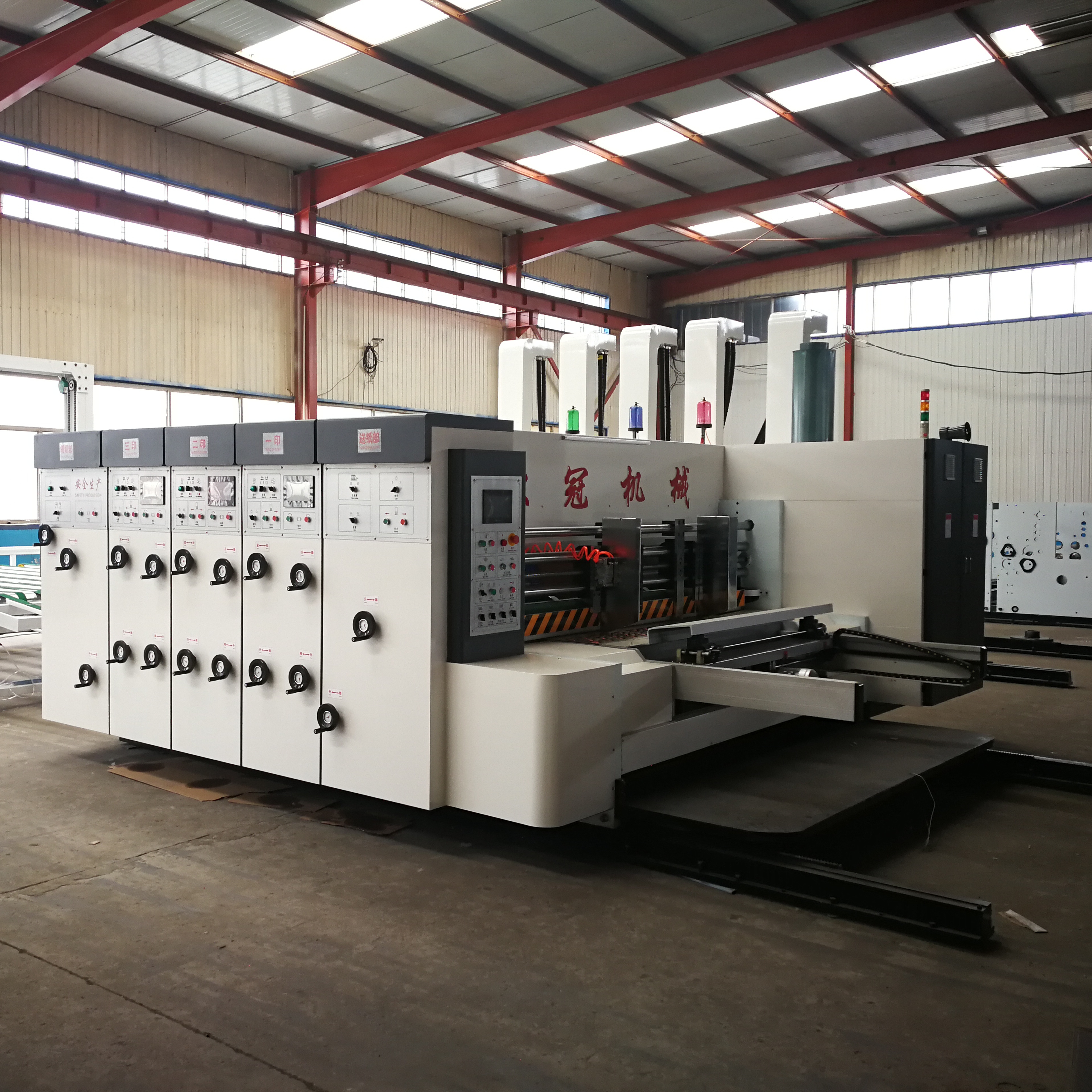 High speed flexo die cutting and printing machine flexo ink carton printer slotting die cutting machine China supplier flexo printer slotter die-cutter machine