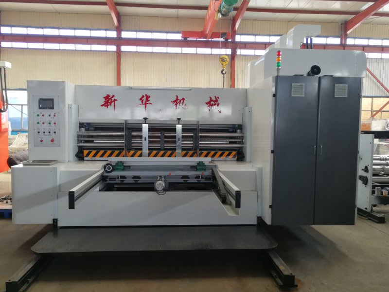 Automatic high speed flexo printing slotting and die-cutting machine for 4 color corrugated cardboard