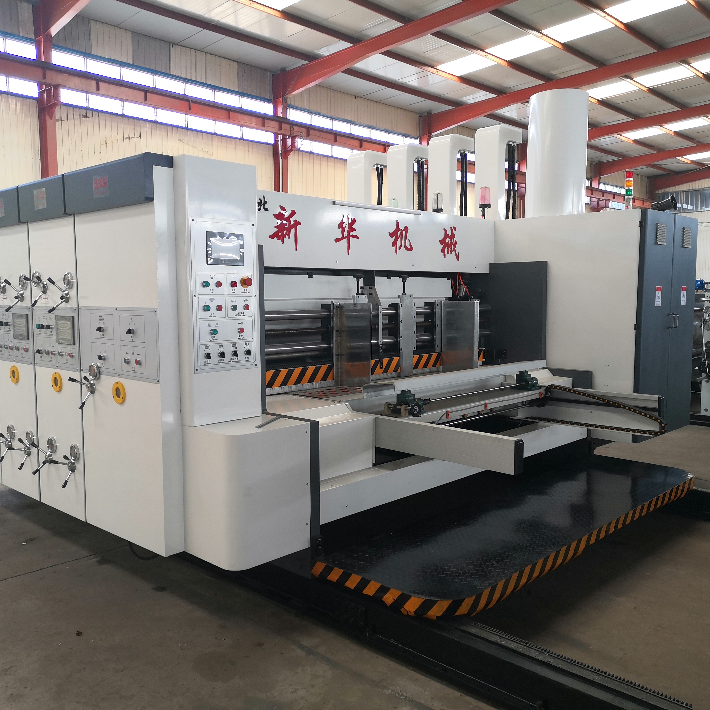 carton box printing machine Automatic printing slotting die cutting machine for corrugated cardboard box making macnine flexo printer slotter die-cutter machine