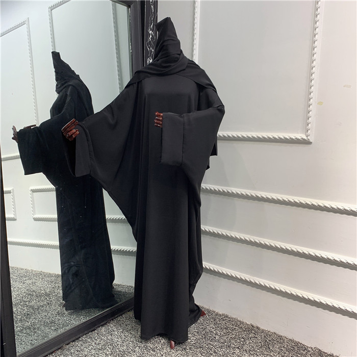 Latest Islamic Clothing Muslim Abaya Solid Colors Batwing Style Kaftan Burka Islamic Dress