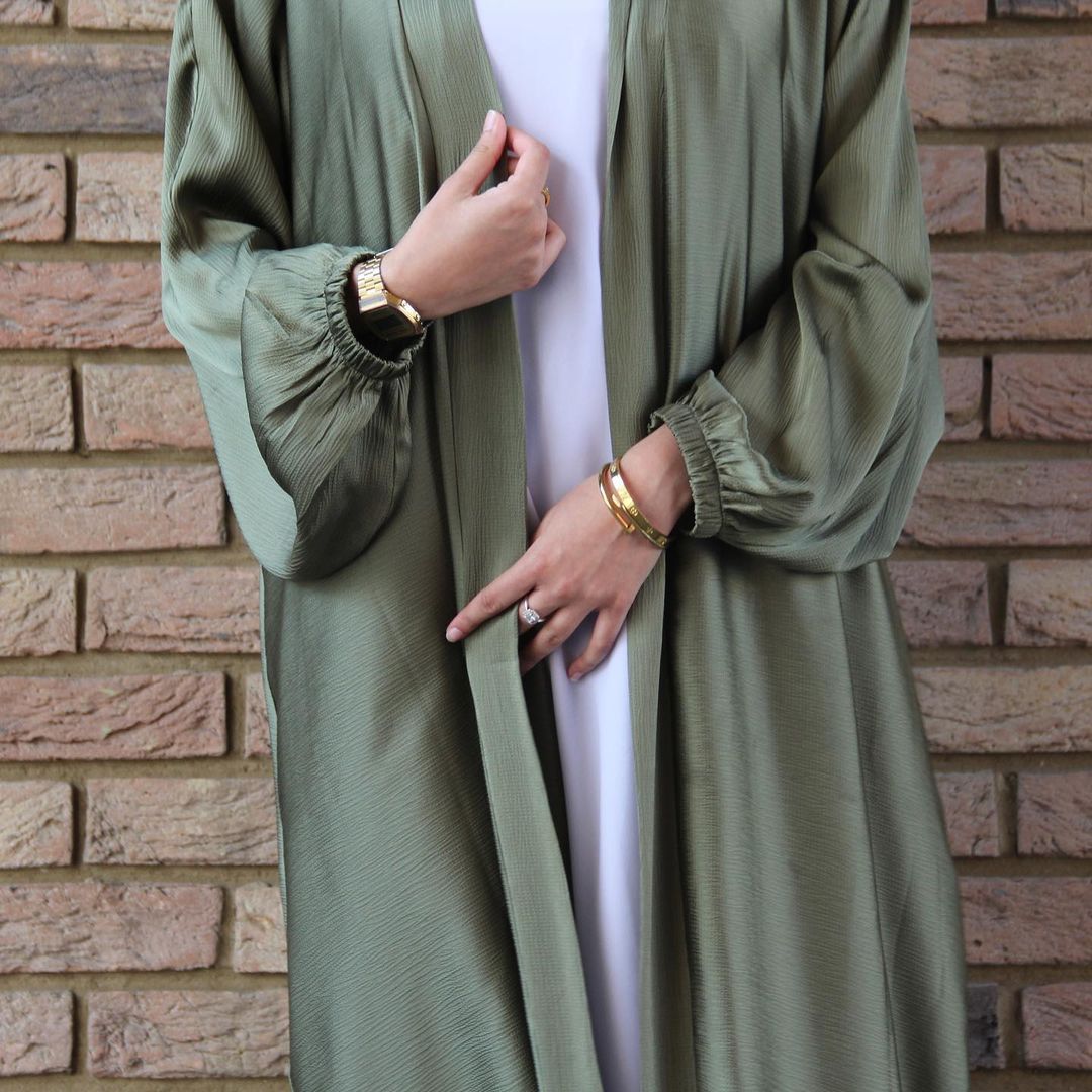 2021 Dubai Puff sleeve Satin open abaya gift Elegent Islamic Satin open abaya Muslim Kimono wholesale