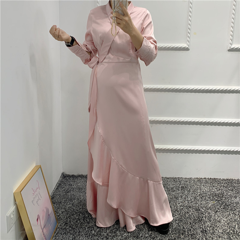 Wholesale Dubai  Turkey Kaftan Satin Islamic Dress with ruffles Elegant Modest Women Satin Dress with Ruffles