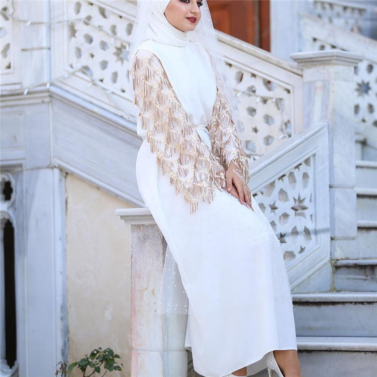 Elegant Islamic Clothing Muslim Dress Long Maxi Dress Long Sleeves with Tassel Decoration