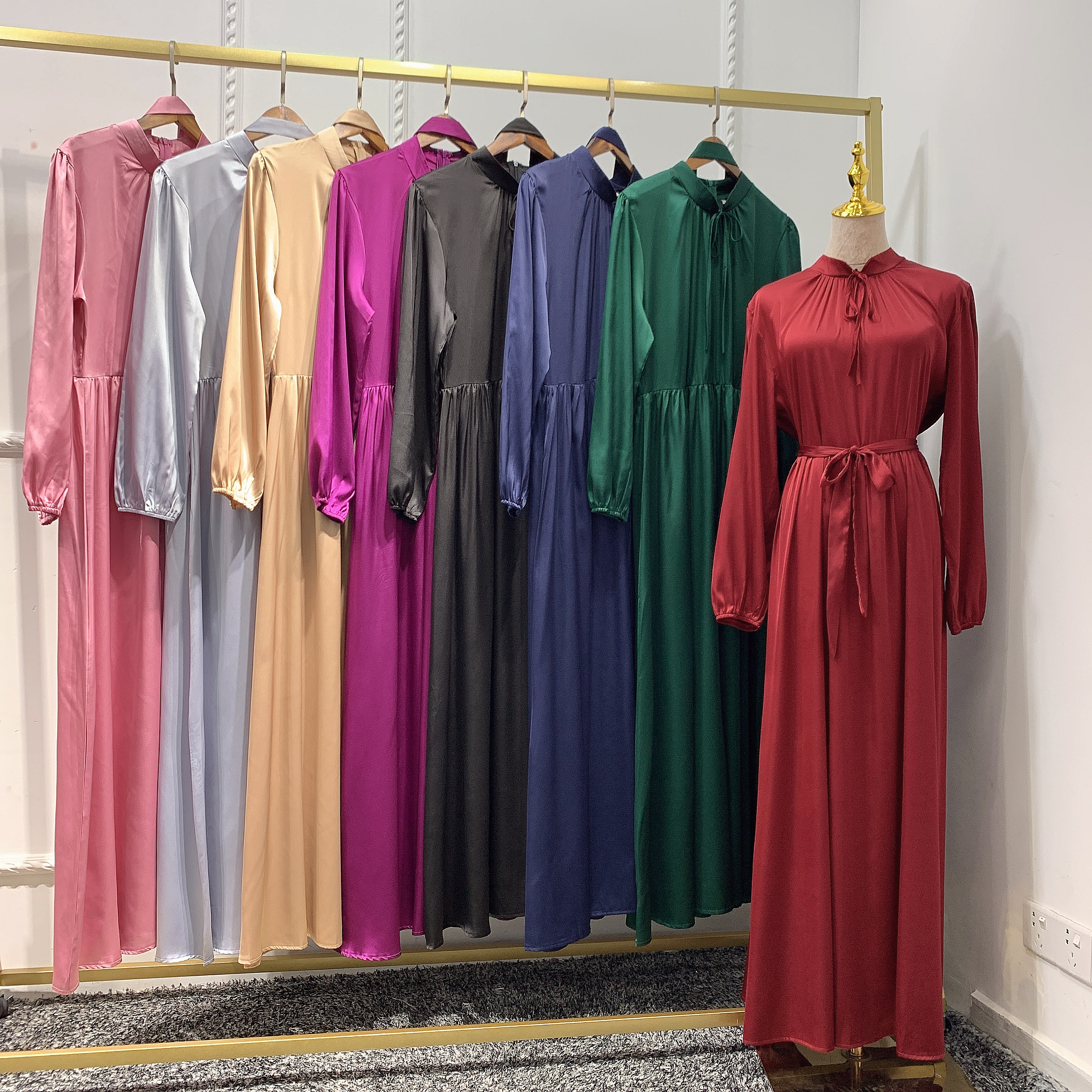 2021 New Modest fashion satin Abaya Muslim women dress in Dubai Islamic Clothing