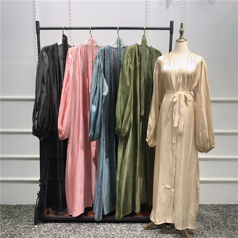 2021 Islamic Fashion Front open Abaya  Satin elegant woman islamic abaya  Modern Muslim Burka Turkish Dubai cardigan