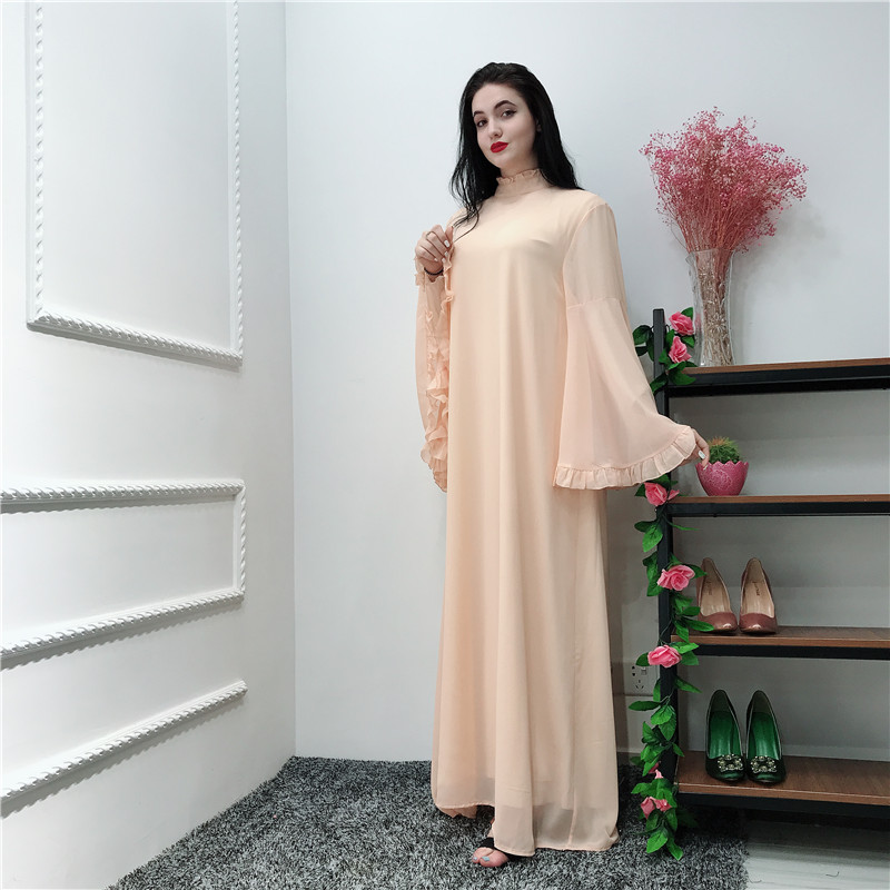 Hot Selling Modest Islamic Clothing Muslim Women Dress with Wild Bunch Sleeves for Dubai Ladies