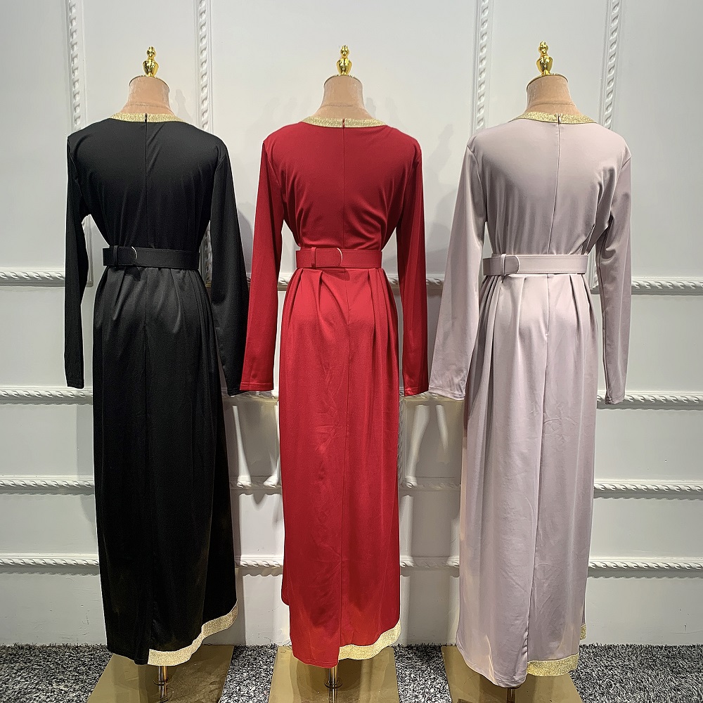 Gorgeous Muslim Dresses for Women Embroidered Polyester and Cotton Islamic Dress
