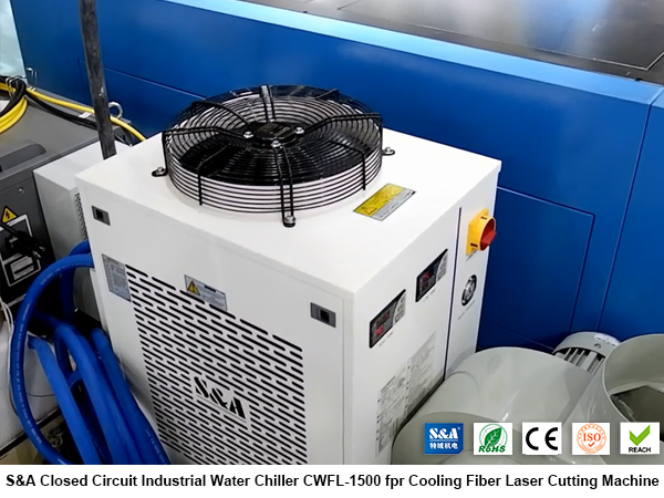 closed circuit industrial water chiller