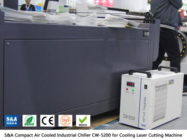 compact air cooled industrial chiller