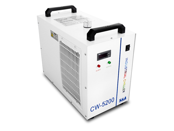 compact industrial recirculating chiller
