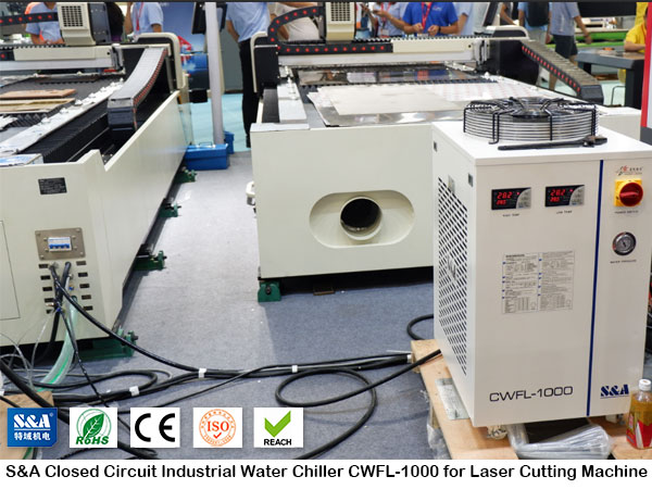 closed circuit industrial water chiller