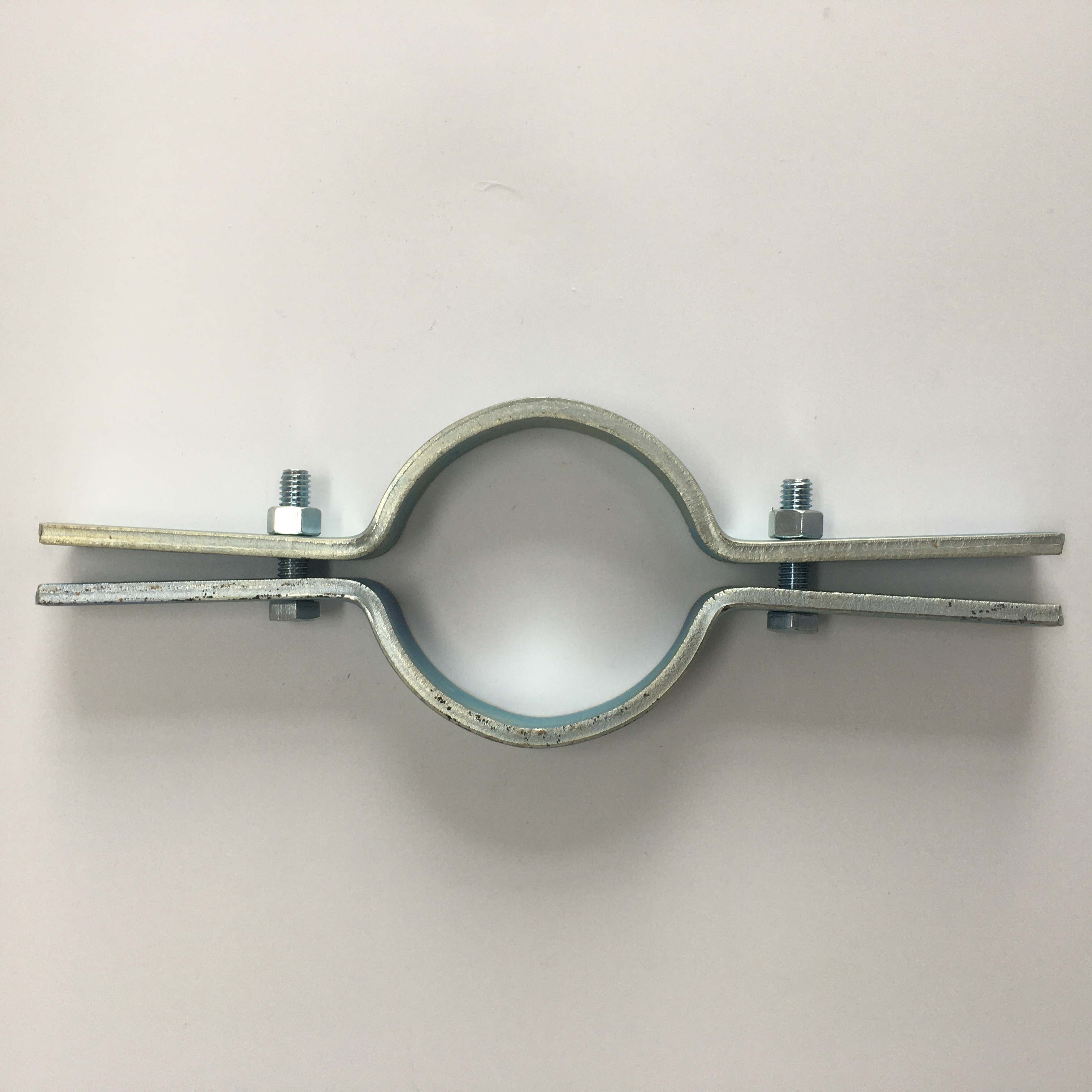 XYSTRUT Riser Pipe Clamp Pipe clamp