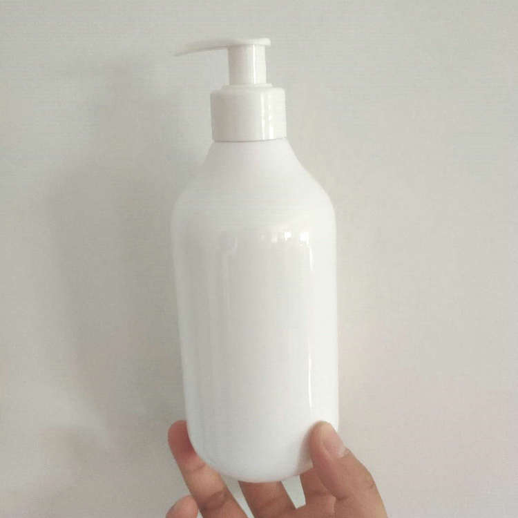 Professional Wholesale 500ml White Cosmetic Empty Plastic PET Lotion Pump Bottle