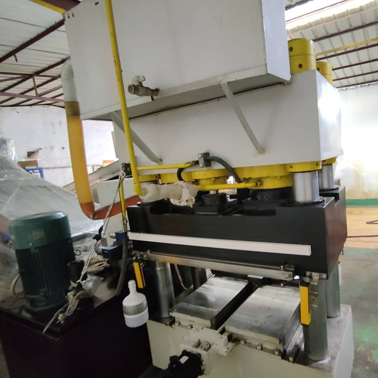 jhs Efficient servo control hydraulic jigsaw puzzle diecutting