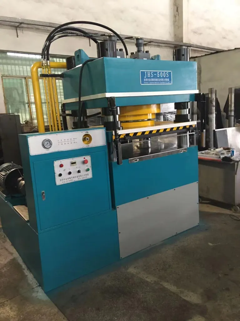 Quality Jigsaw Puzzle Cutting Machine For Sale Puzzle Making Machine