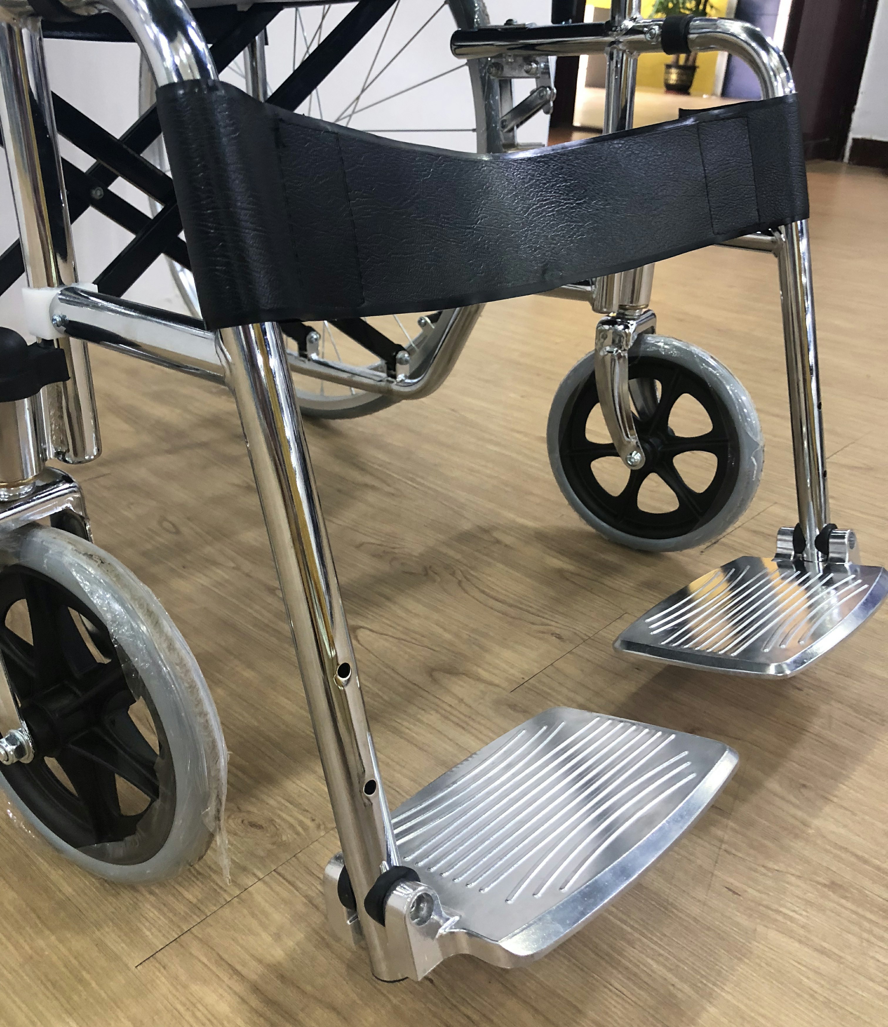 manual wheelchairs