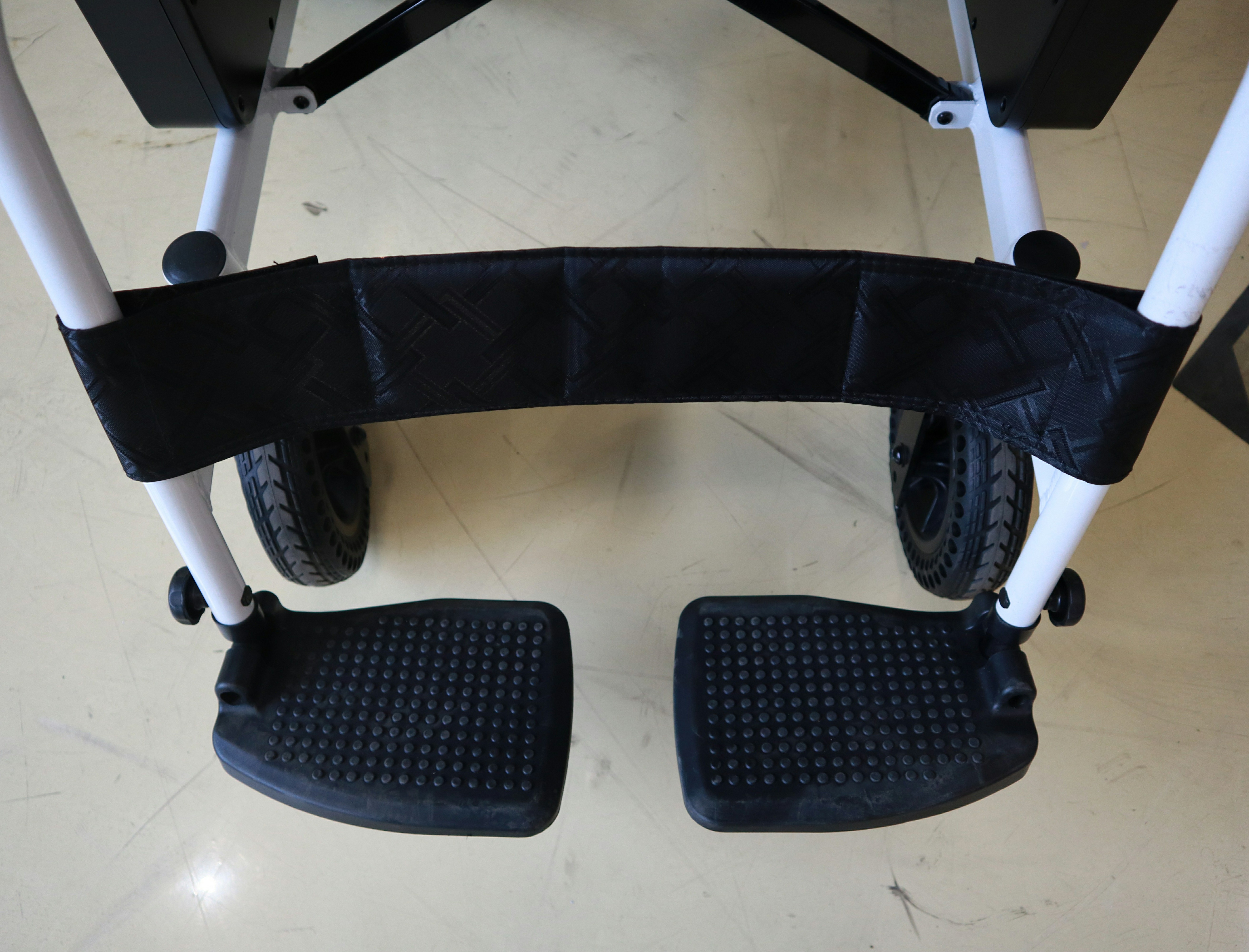 Electric wheelchairs for adults