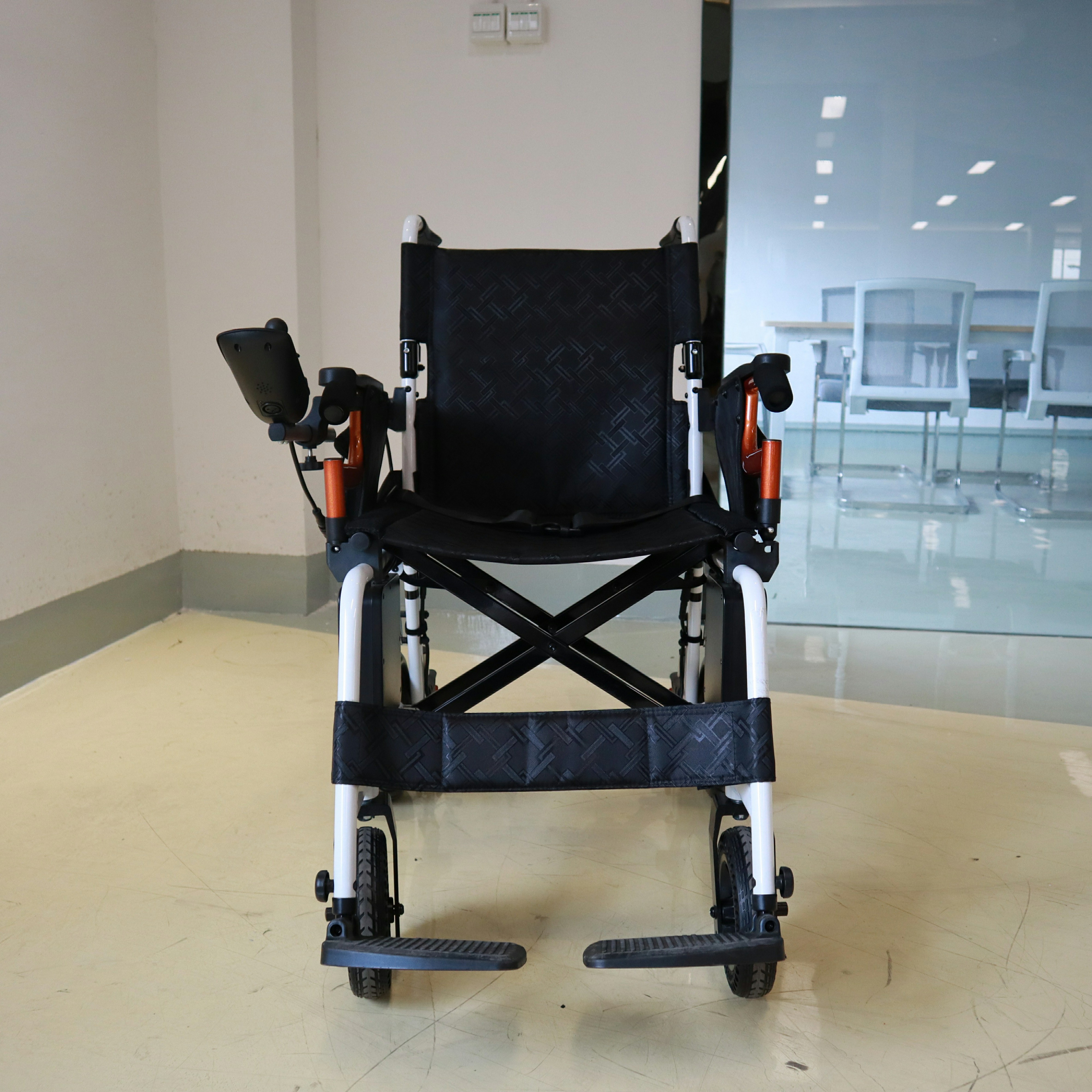 Heavy Duty Electric Wheelchair