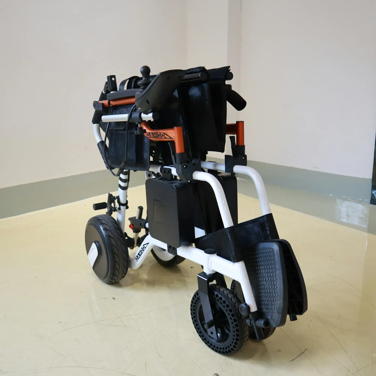 Heavy Duty Electric Wheelchair