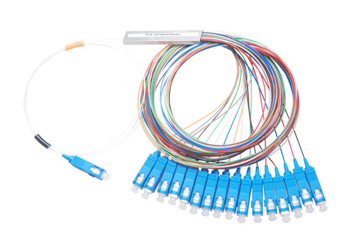 Powered FTTH Passive Fiber Optic Splitter UPC 0.9mm 55 DB Return Loss 0