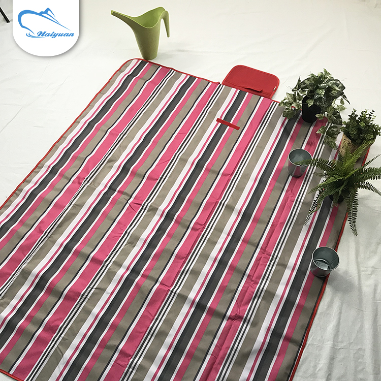 Fancy design woven oxford cloth outdoor water resistant picnic travel promotional blanket