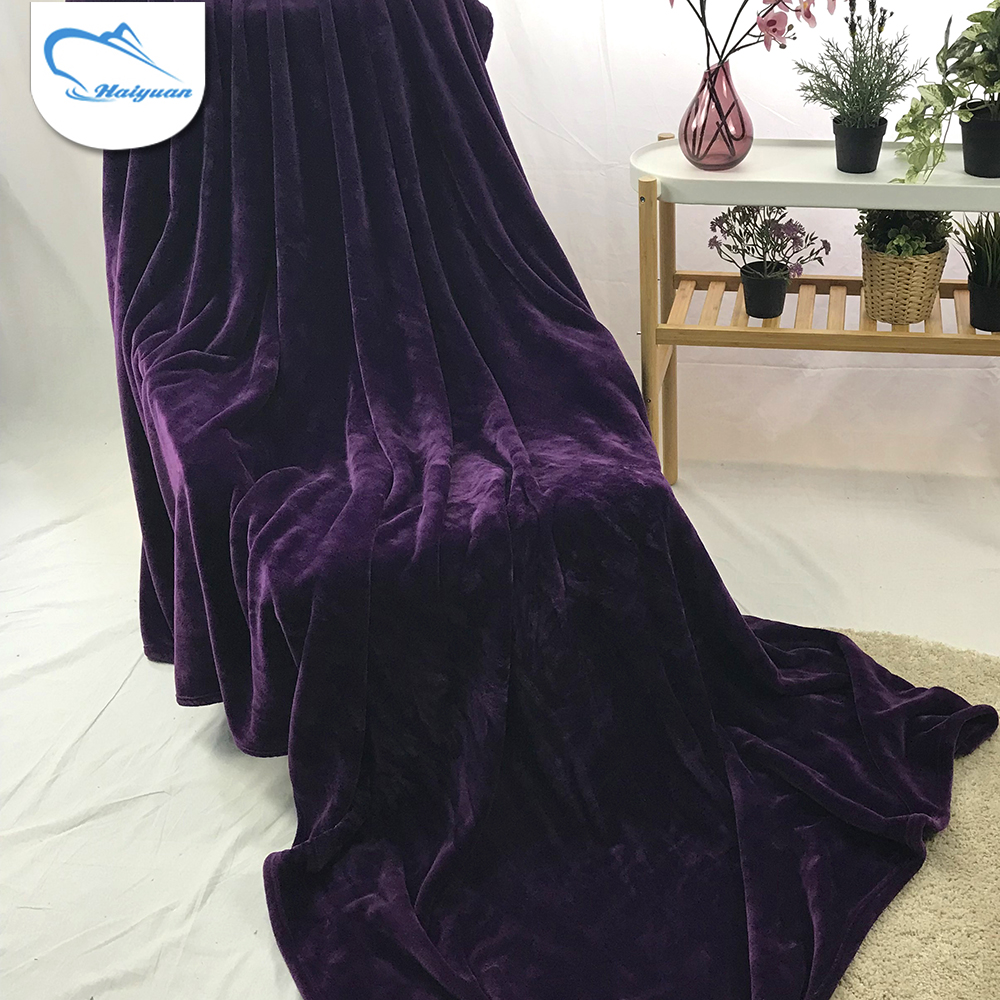 Custom design unique solid color flannel soft bed blanket king size