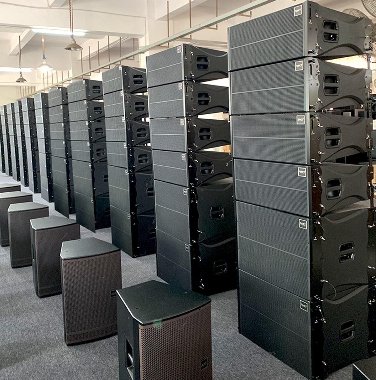 New arrival line array speakers professional sound system 10 inch outdoor speaker line array
