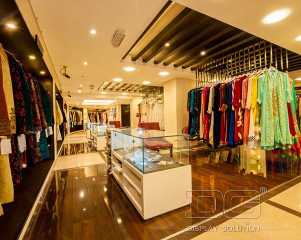 9 Boutiques for Designer Sarees in Hyderabad (With Price) to Unleash the  'Desi' Girl… | Retail store interior design, Clothing store interior, Store design  interior