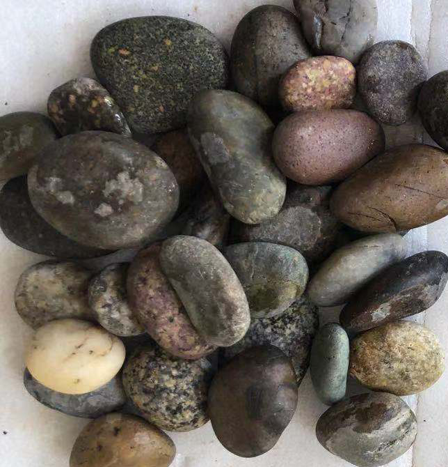 أحجار أحجار زهور المطر المصقولة عالية الجودة بألوان متعددة 1 الشركة المصنعة | First Stone