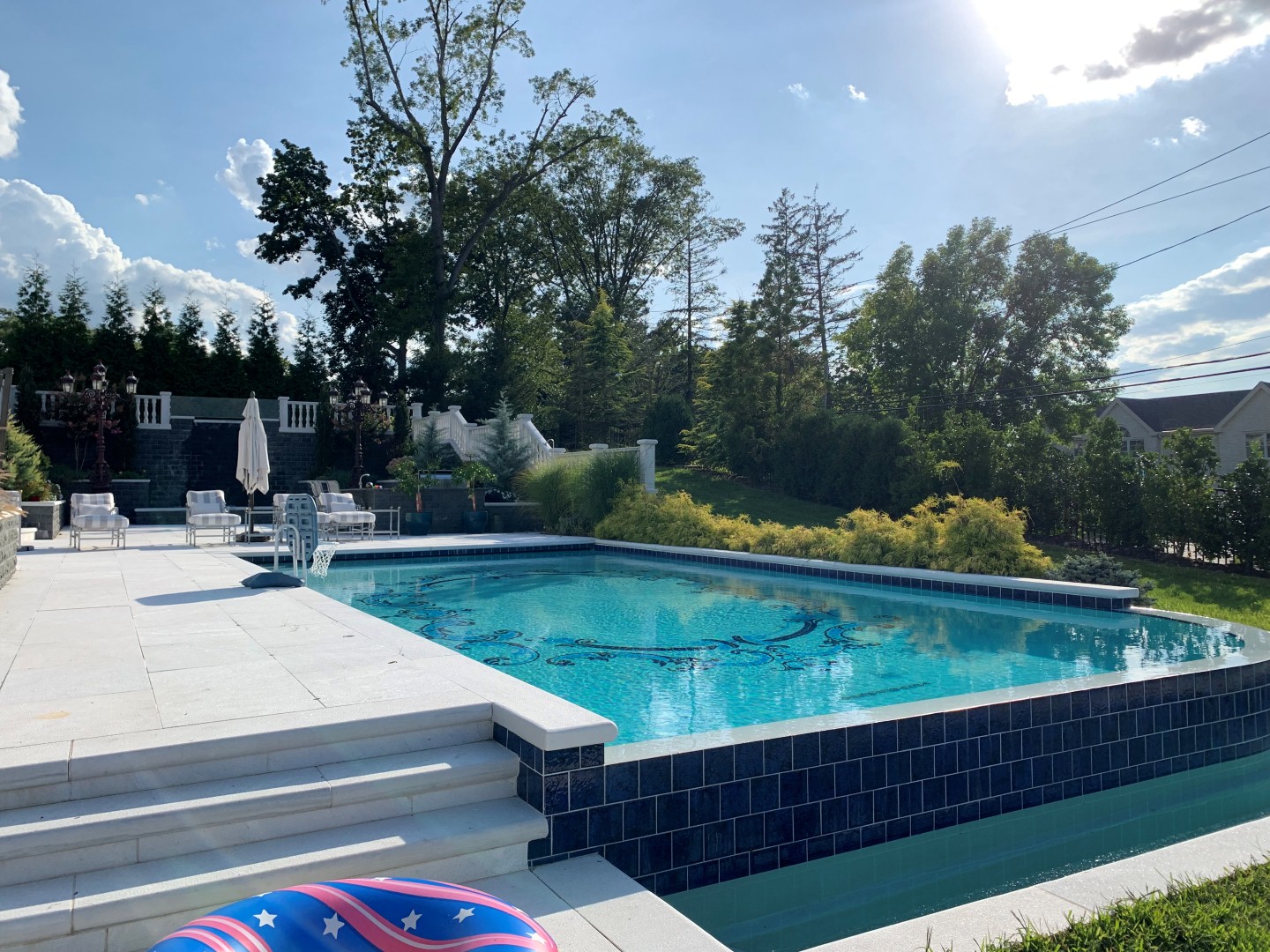  Customized USA House Back Yard Swimming Pool Stones and Staircases manufacturers From China | First Stone 