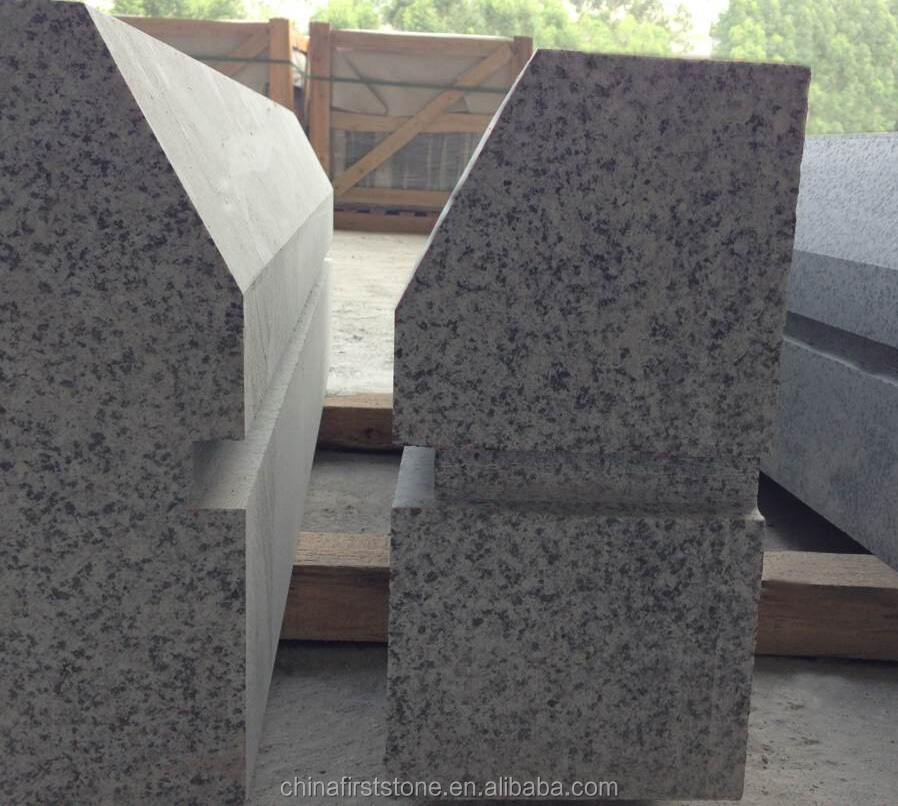 Cheaper 15x30cm Sawn Cut Finished With Chamfer LED Grey Granite Curbstone