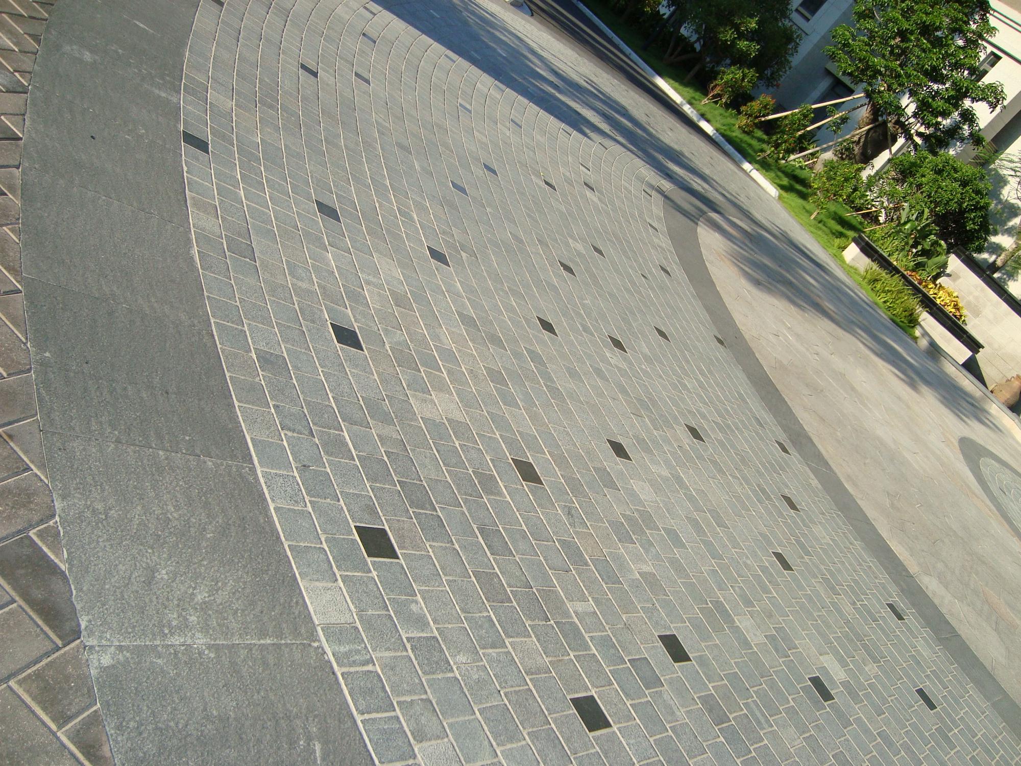 2021 Xiamen Cheaper G603 Salt White Natural Granite Outdoor Square Shaped DIY Driveway Paving Stone
